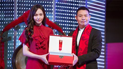 中国美正当红，DB视讯A股上市，引领新时代